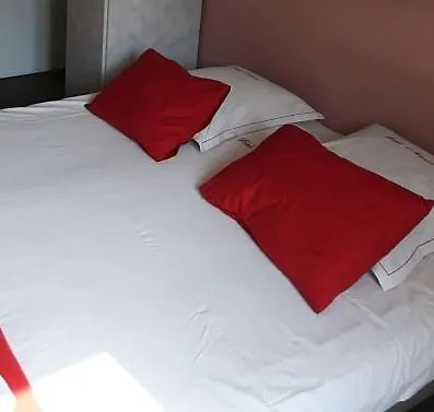 Szálloda Anvers 2*